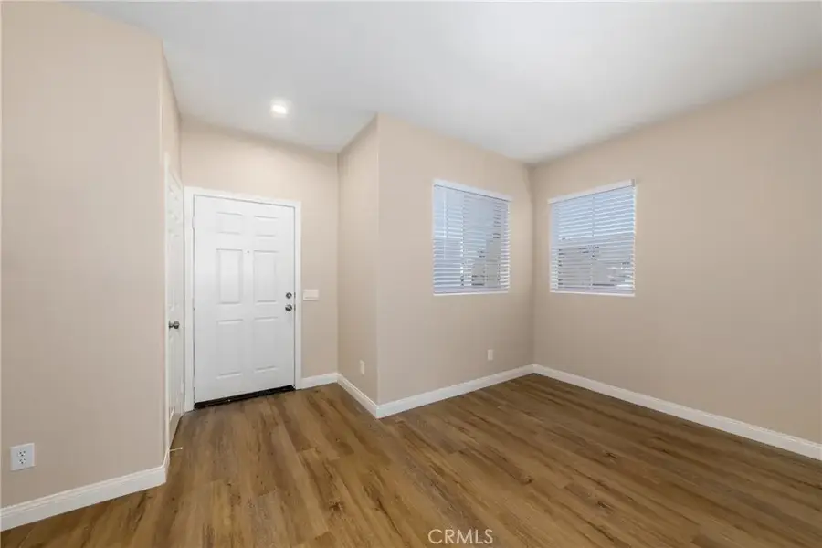 2002 Clemens, San Jacinto, CA 92583 - Image #3