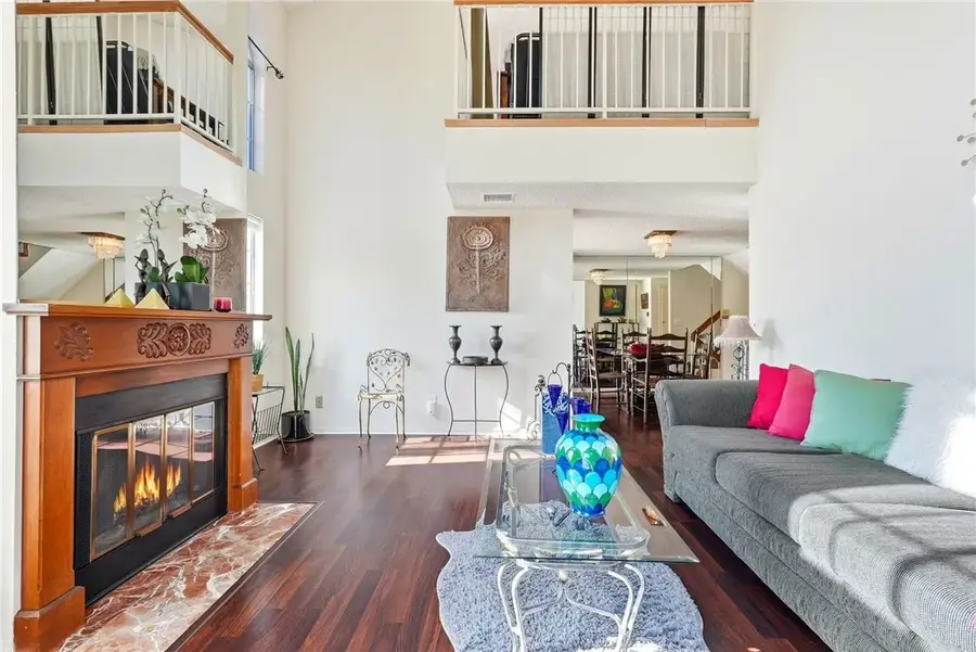 871 S Lucerne #2, Los Angeles, CA 90005 - Image #3