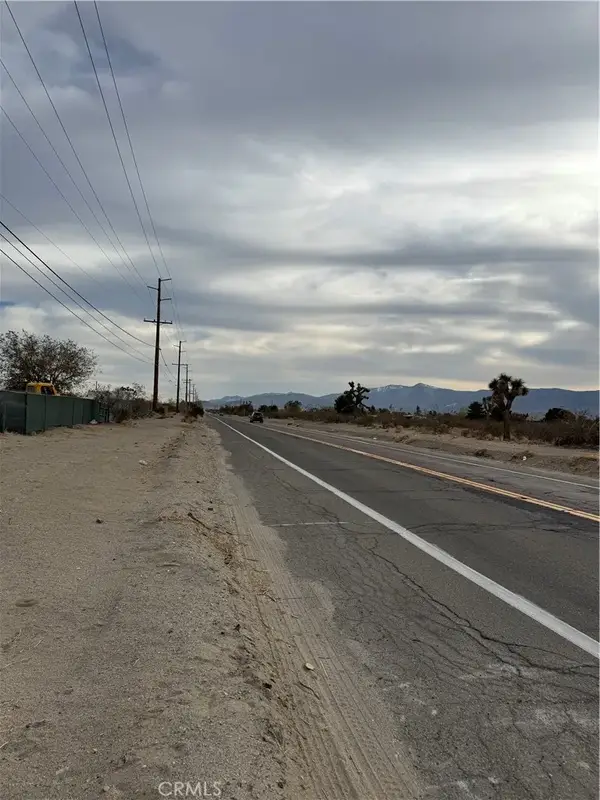 13575 Hacienda, Phelan, CA 92371