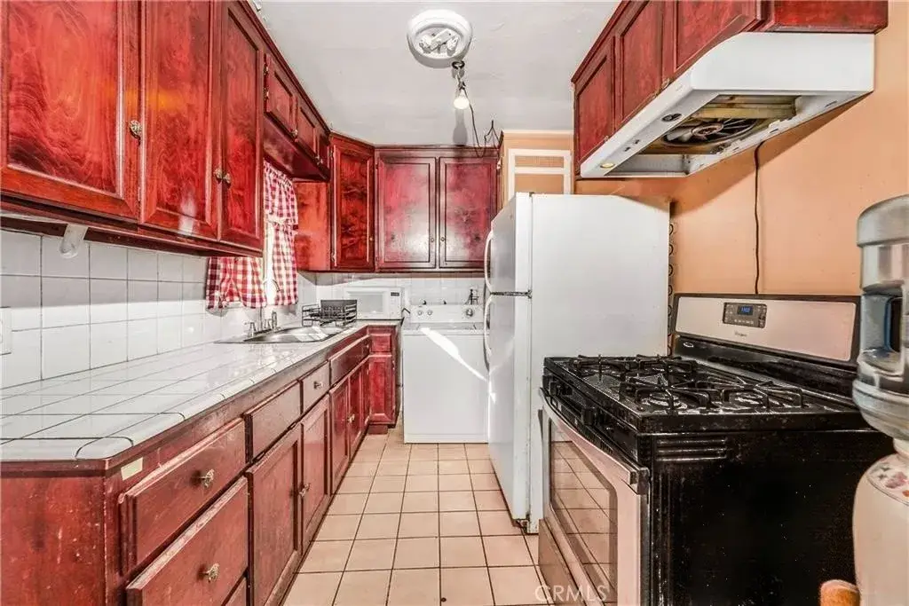 1709 Rialto, Colton, CA 92324 - Image #1