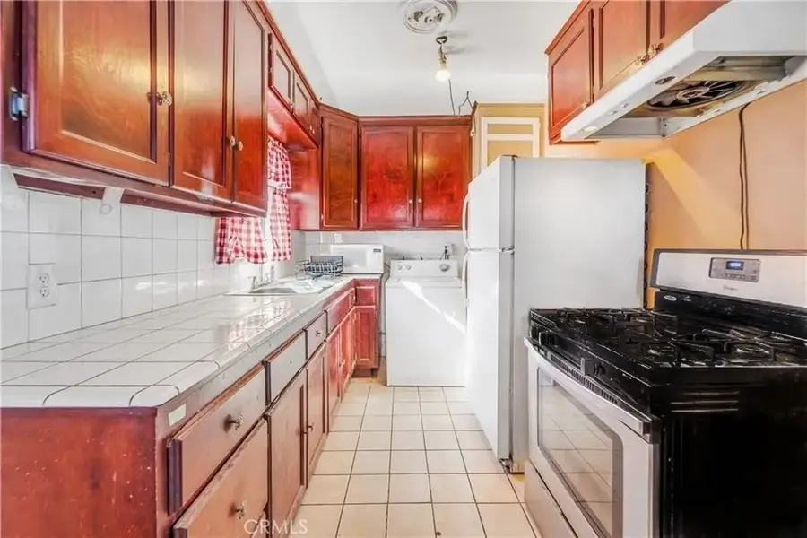 1709 Rialto, Colton, CA 92324 - Image #2