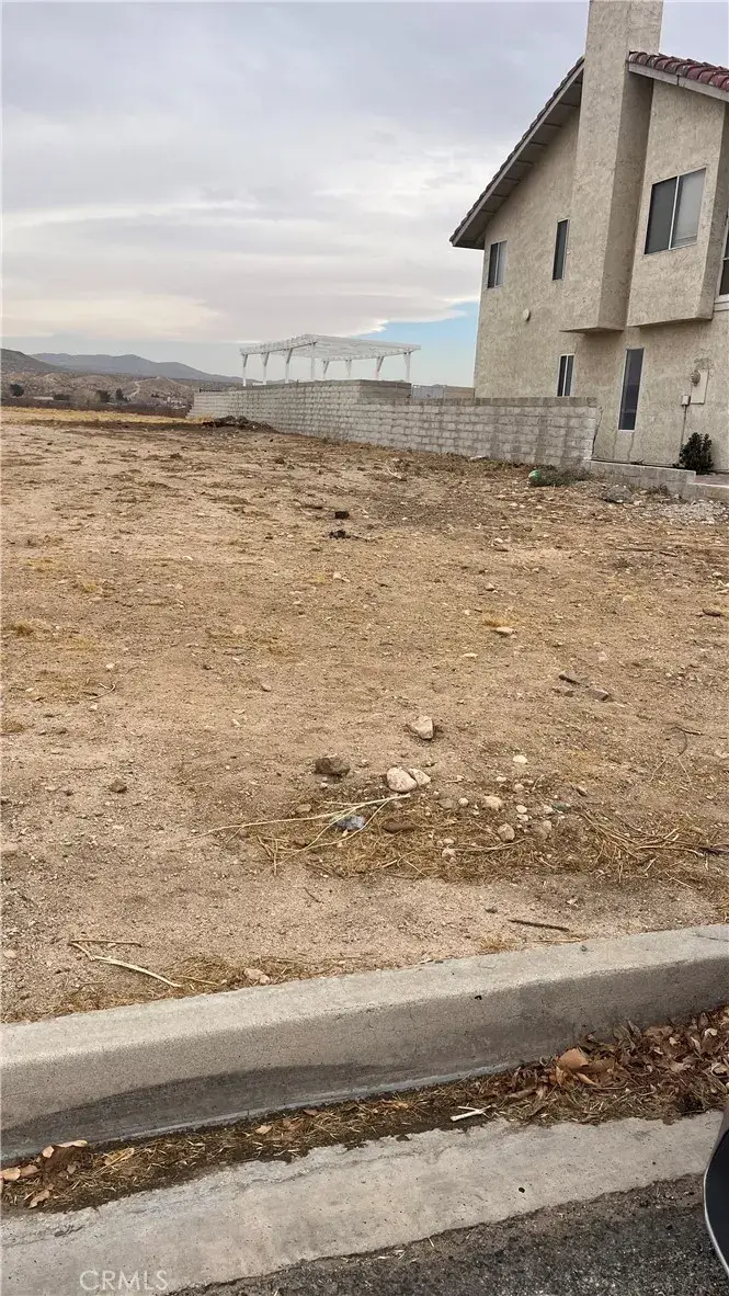 26747 Corona, Helendale, CA 92342 - Image #1