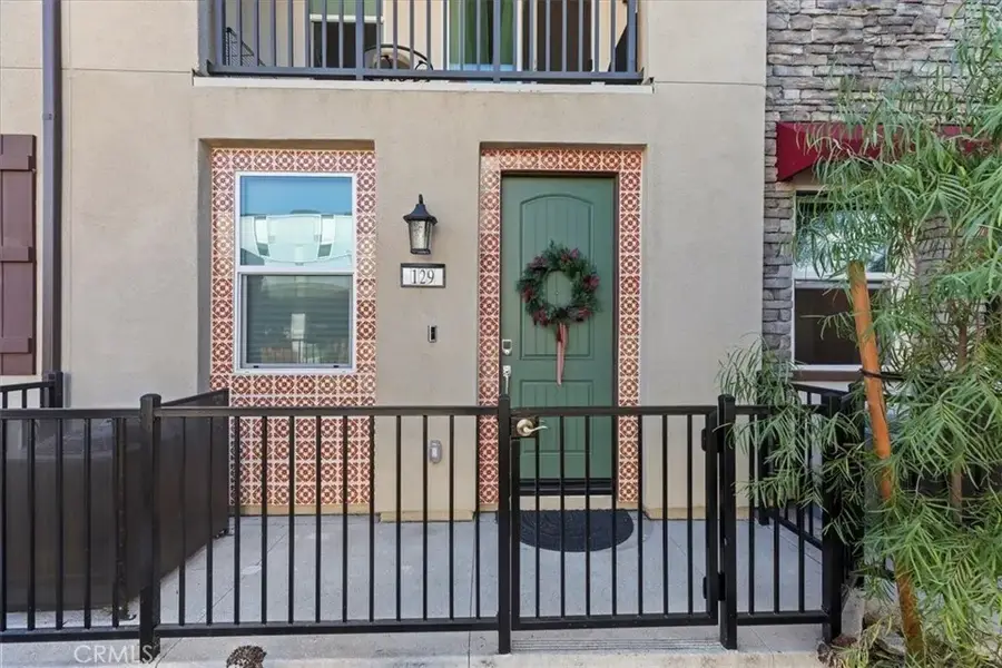 129 Dove Lndg, Covina, CA 91722 - Image #2