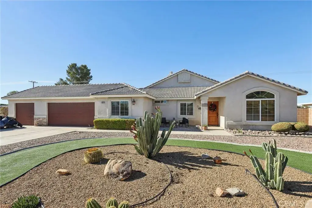 13322 Chenin Blanc Court, Apple Valley, CA 92308 - Image #1