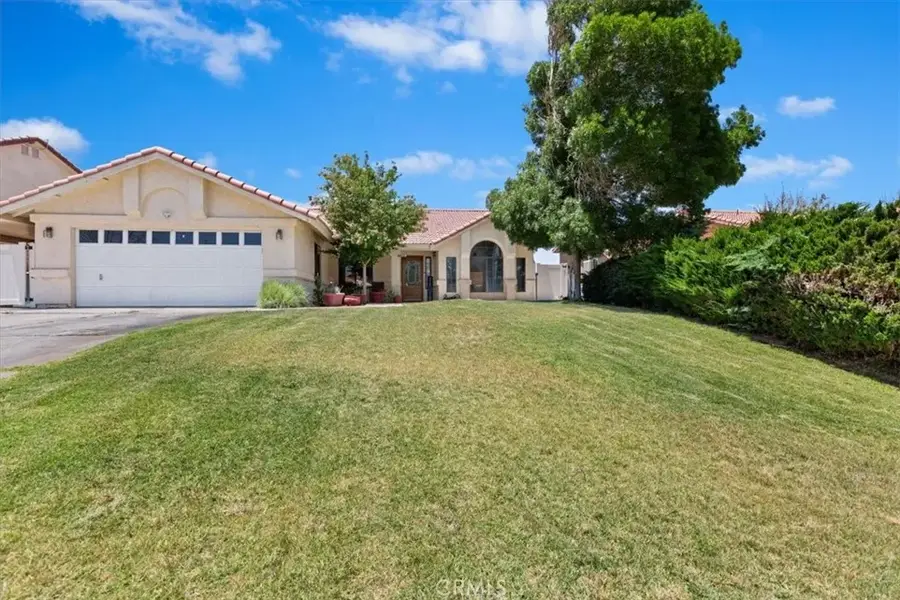 26572 Mainsail, Helendale, CA 92342 - Image #2