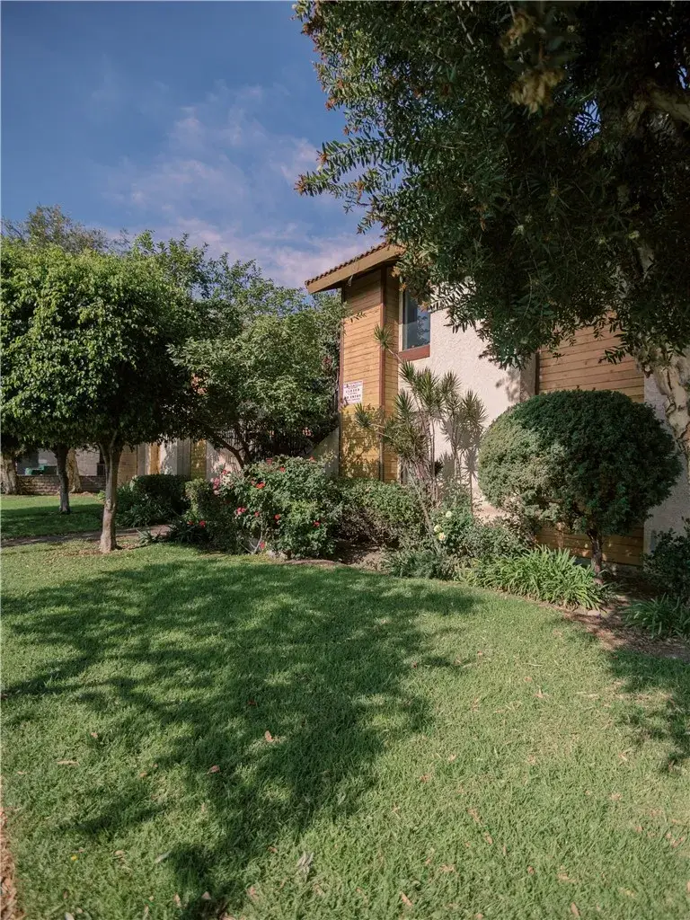 14527 Plummer #202, Panorama City, CA 91402 - Image #1