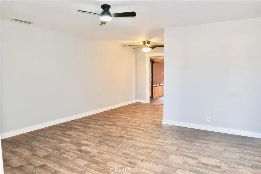 8654 Greenpoint Avenue, Riverside, CA 92503 - Image #3