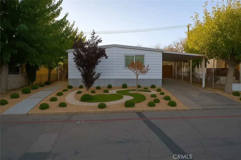 9426 Tamarisk #21, Hesperia, CA 92345 - Image #1