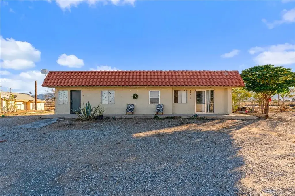 32111 State Highway 18, Lucerne Valley, CA 92356 - Image #1