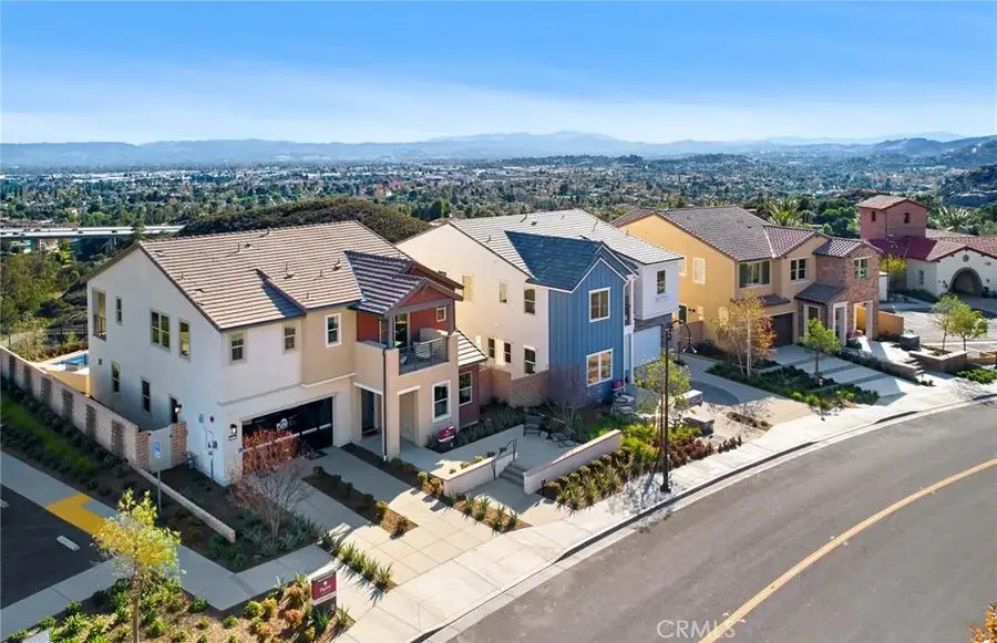 21138 Poema Place, Chatsworth, CA 91311 - Image #3