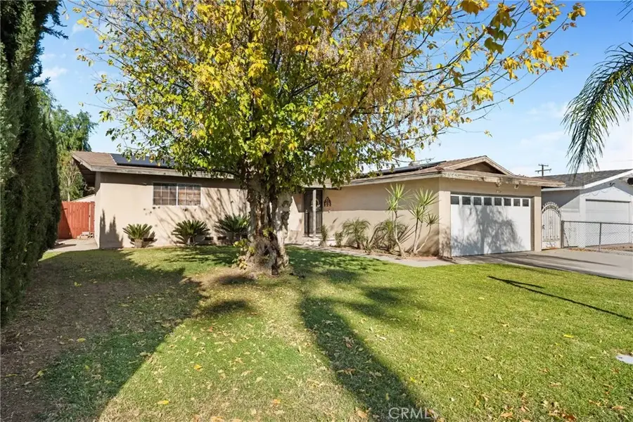 17662 Fontlee Lane, Fontana, CA 92335 - Image #3