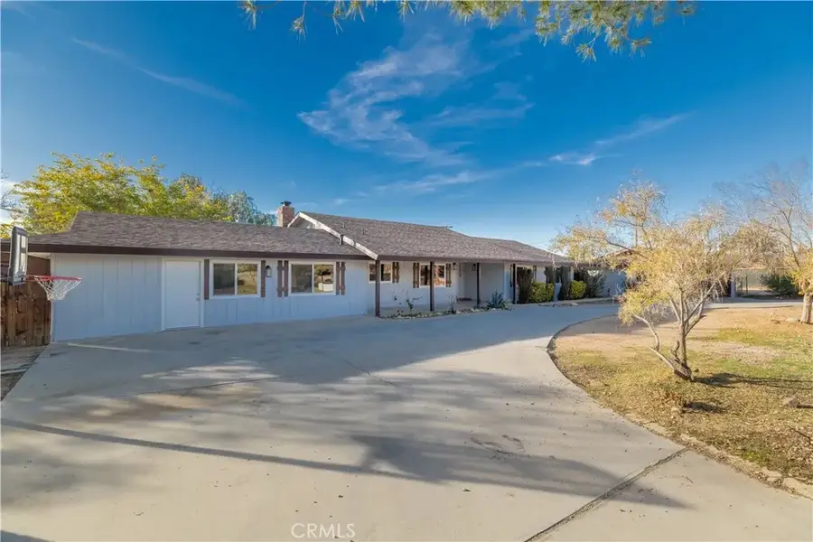 19125 Hupa Rd, Apple Valley, CA 92307 - Image #2
