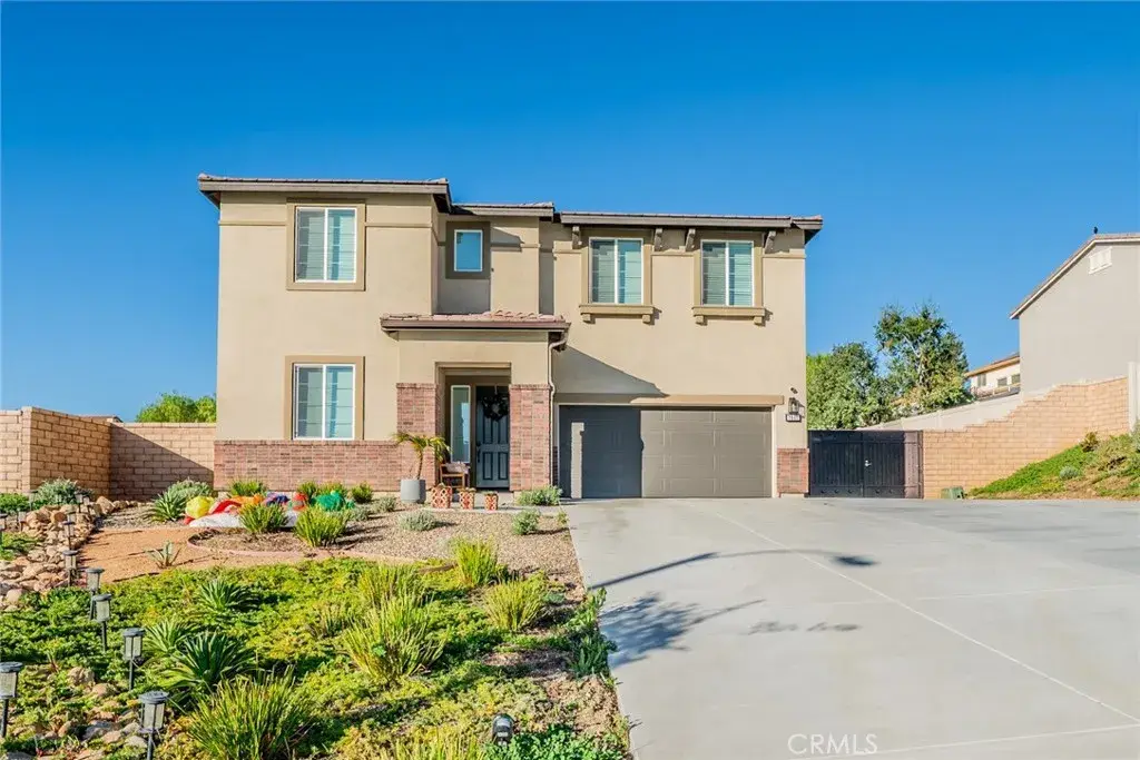 7640 Messina Heights, Highland, CA 92346 - Image #1