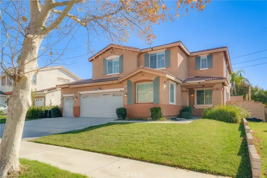 15187 Hawk Street, Fontana, CA 92336 - Image #3