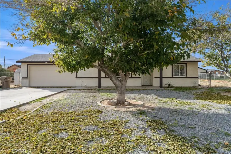 11426 Tamarisk, Hesperia, CA 92345 - Image #3