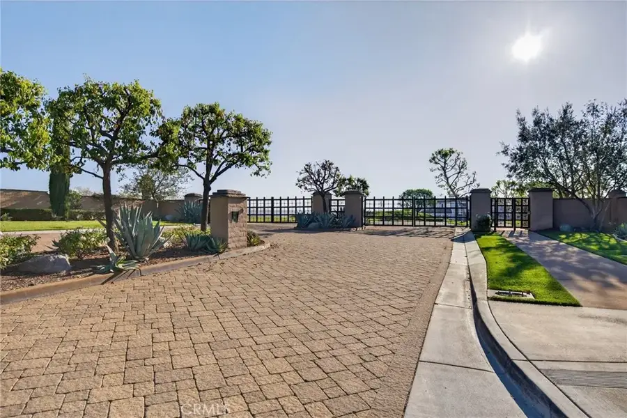 7478 Via Montecito, Riverside, CA 92506 - #2