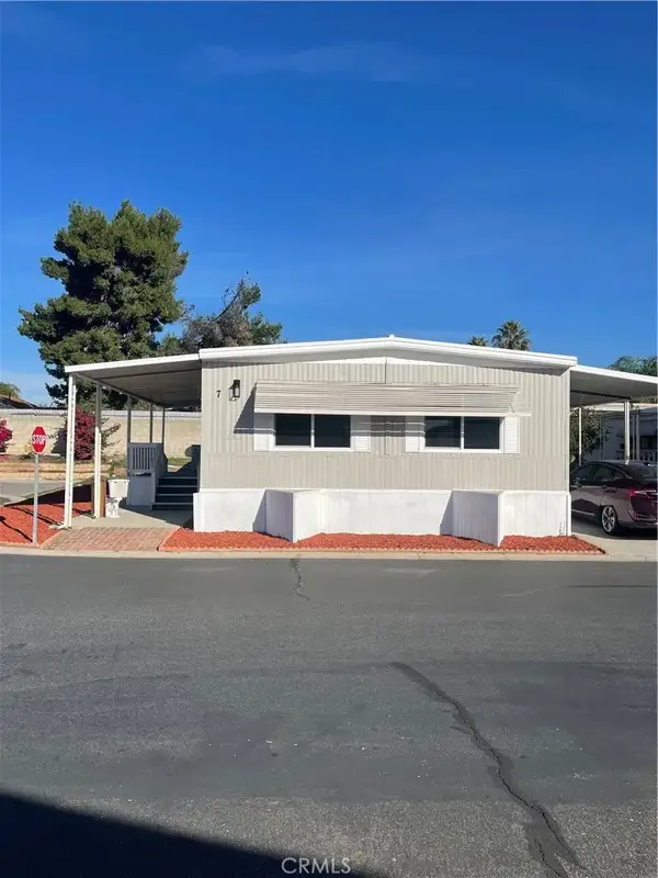 1155 S Riverside #7, Rialto, CA 99237