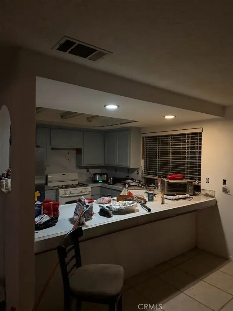 16709 Deodar, Hesperia, CA 92345 - Image #3