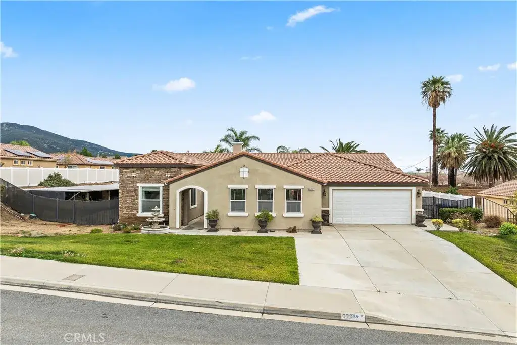 6667 N Ashlynn, San Bernardino, CA 92407 - Image #1