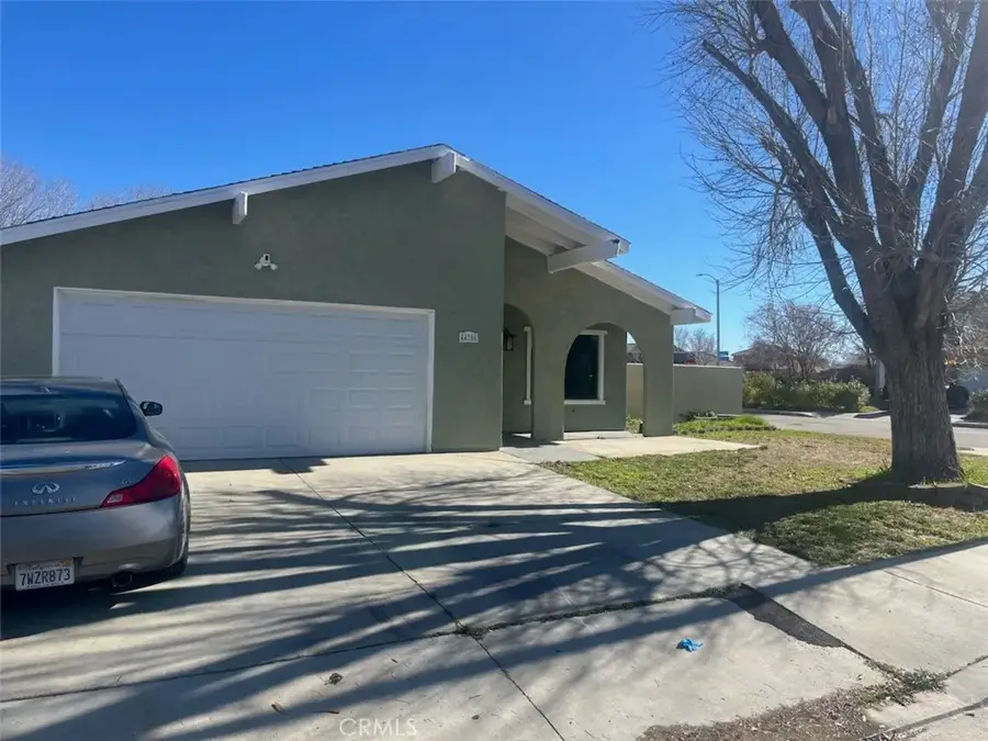 44706 Sarah Lane, Lancaster, CA 93535 - Image #2