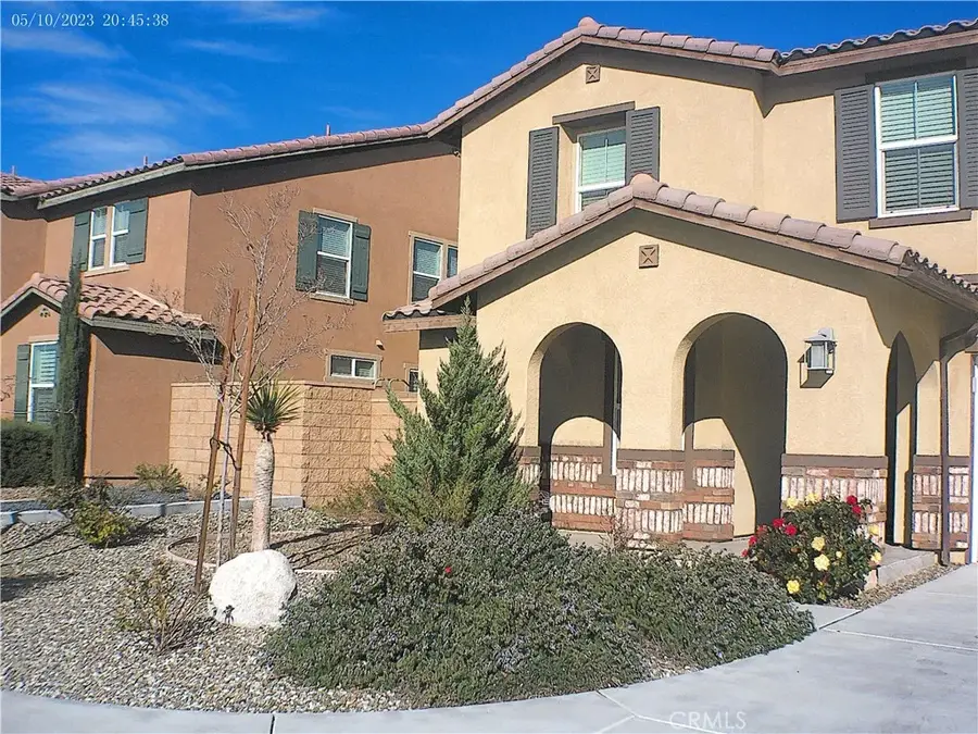 14406 Tawney Ridge Lane, Victorville, CA 92394 - Image #2