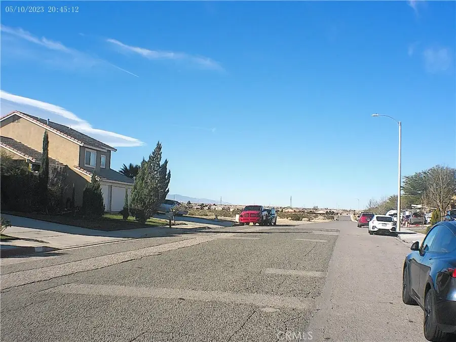 14406 Tawney Ridge Lane, Victorville, CA 92394 - Image #3