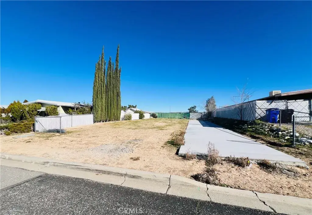 14005 Victoria, Victorville, CA 92395 - #1