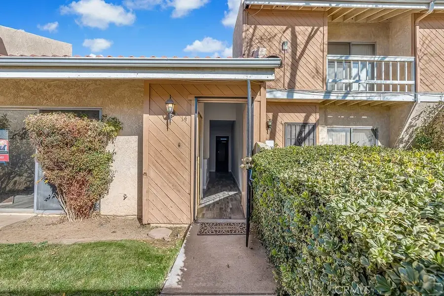 16465 Green Tree, Victorville, CA 92395 - #3