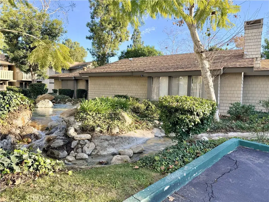 960 E Bonita #125, Pomona, CA 91767 - #1