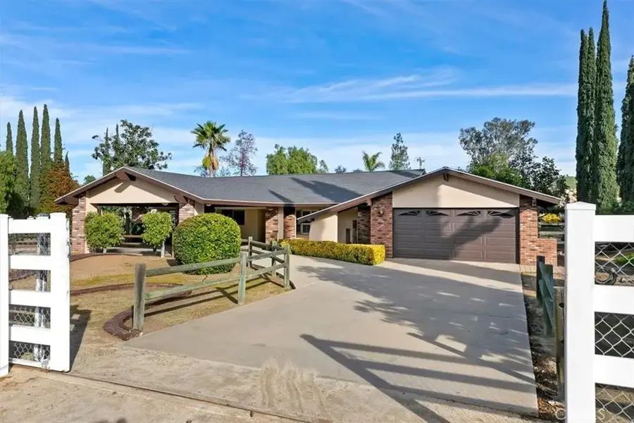 20098 Smith, Lake Mathews, CA 92570 - Image #3