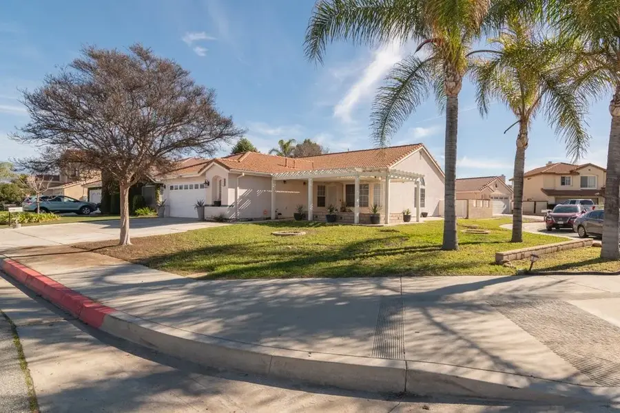 2823 Kingsbury Avenue, Hemet, CA 92545 - #3