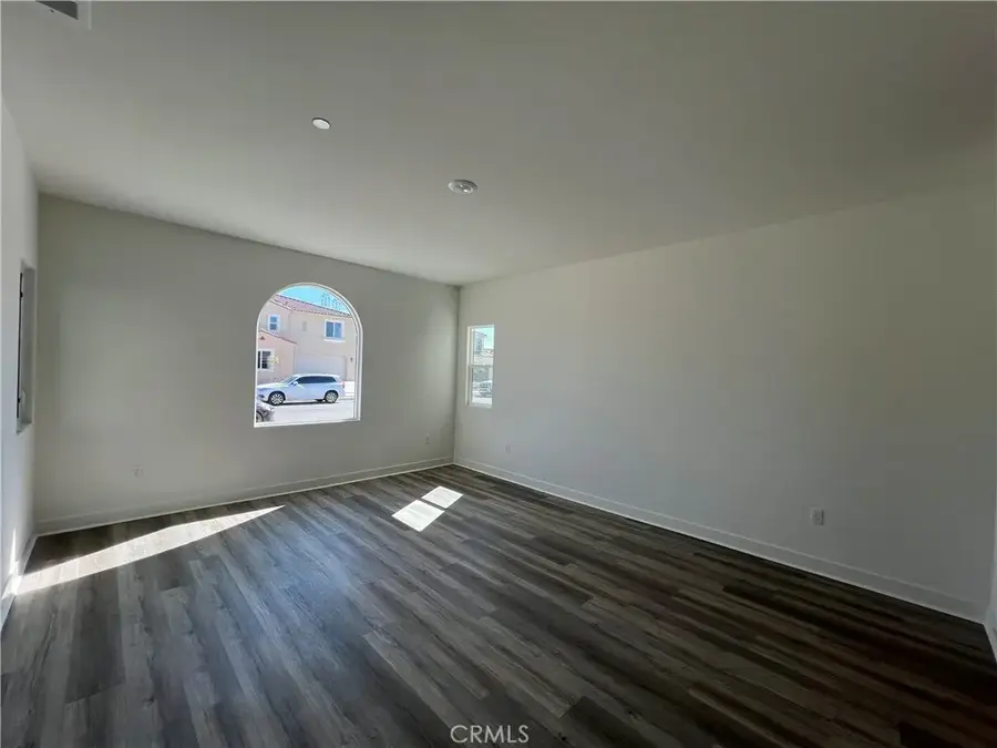 17160 Kent Street, Hesperia, CA 92345 - #3