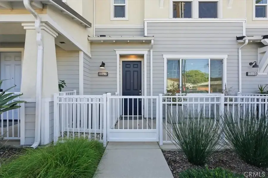 2324 Channel Drive #105, San Buenaventura Ventura, CA 93003 - Image #2