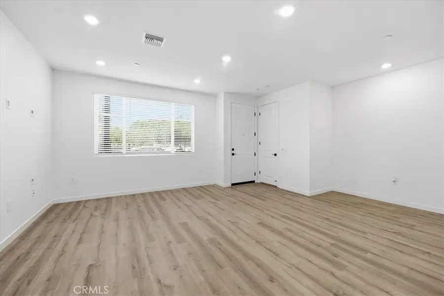 2324 Channel Drive #105, San Buenaventura Ventura, CA 93003 - Image #3