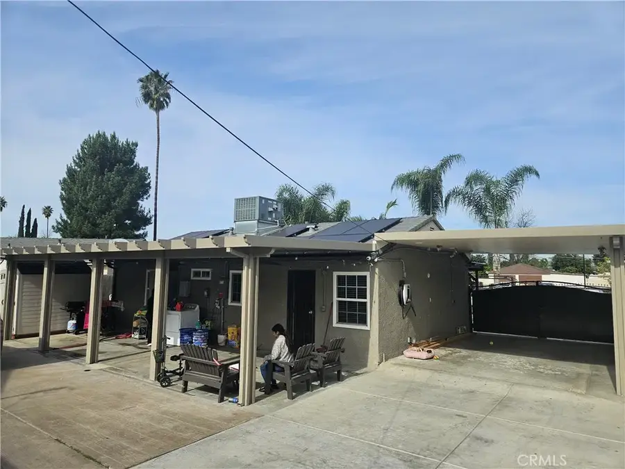 8426 Greenpoint, Riverside, CA 92503 - Image #2