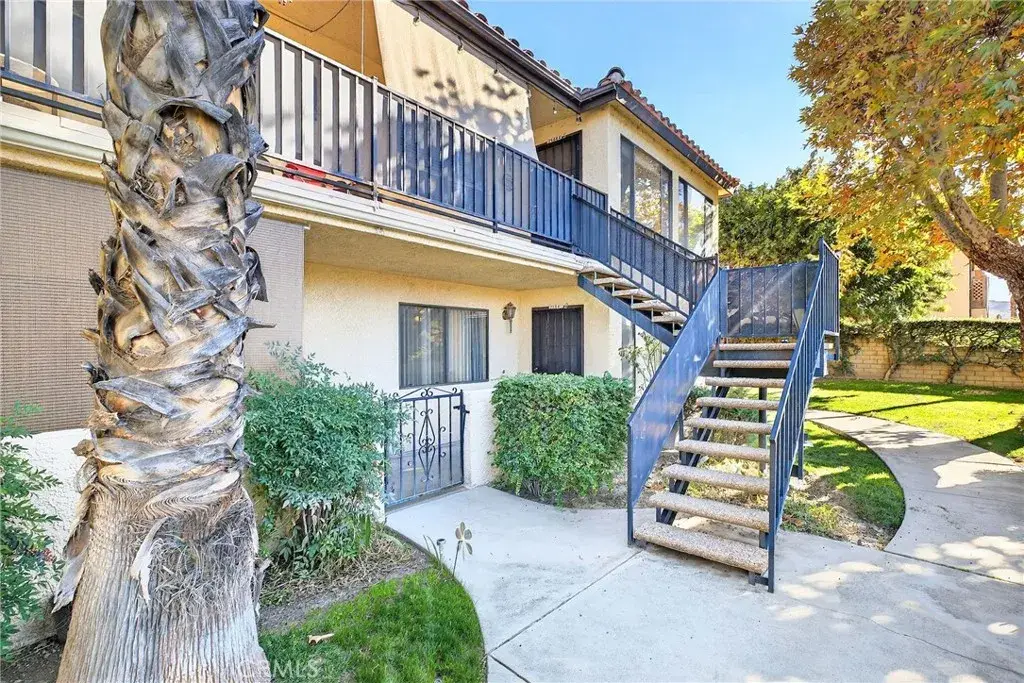 25644 Sharp #J, Hemet, CA 92544 - Image #1