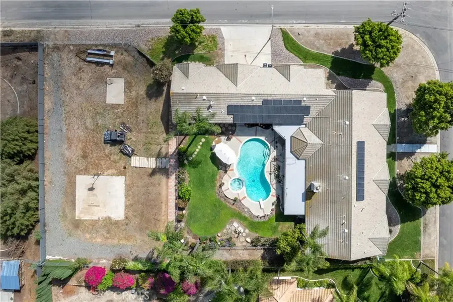 17492 Mariposa Avenue, Riverside, CA 92504 - #3