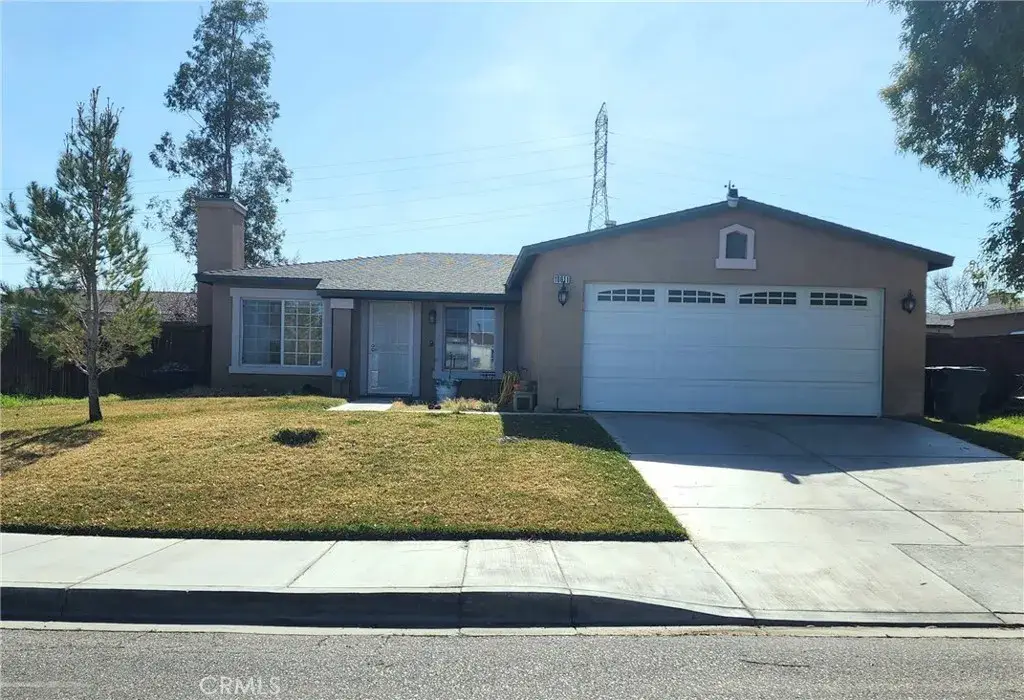 10611 Plainfield, Adelanto, CA 92301 - #1