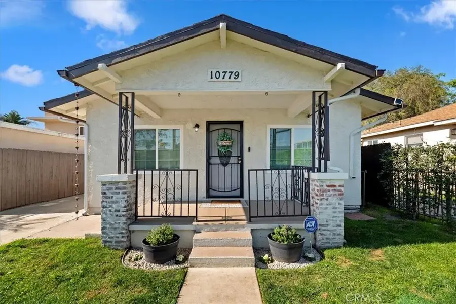 10779 Barlow, Lynwood, CA 90262 - Image #2