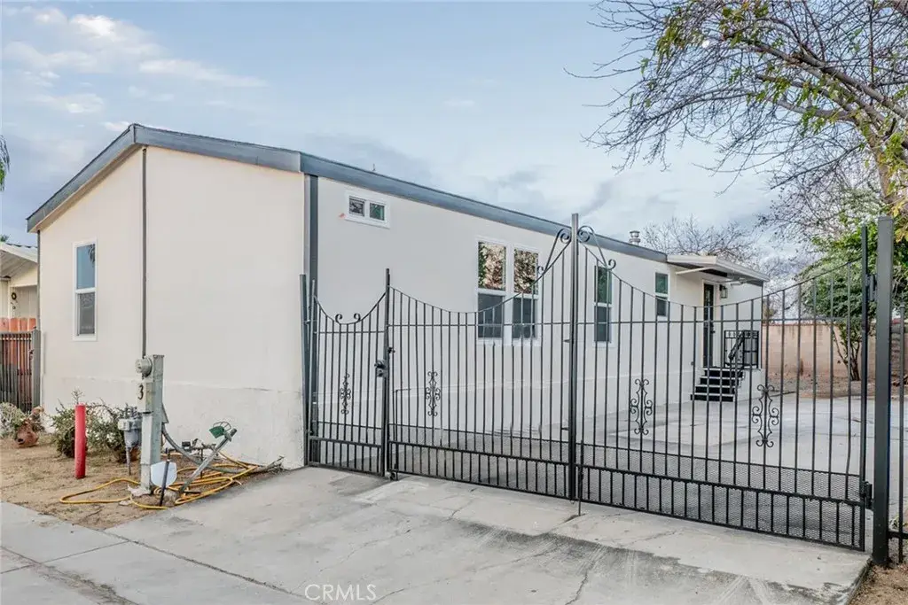 243 N Meridian #3, San Bernardino, CA 92410 - Image #1