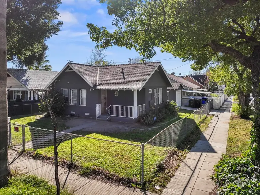 597 W 21st, San Bernardino, CA 92405 - #3