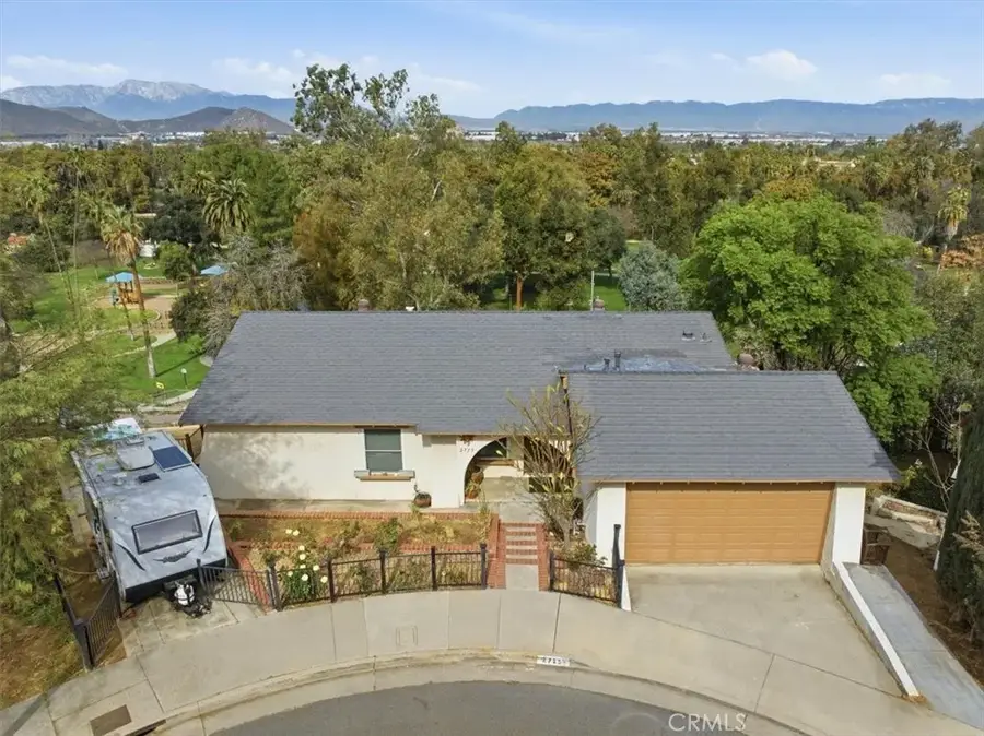 2715 Brockton, Riverside, CA 92501 - Image #3