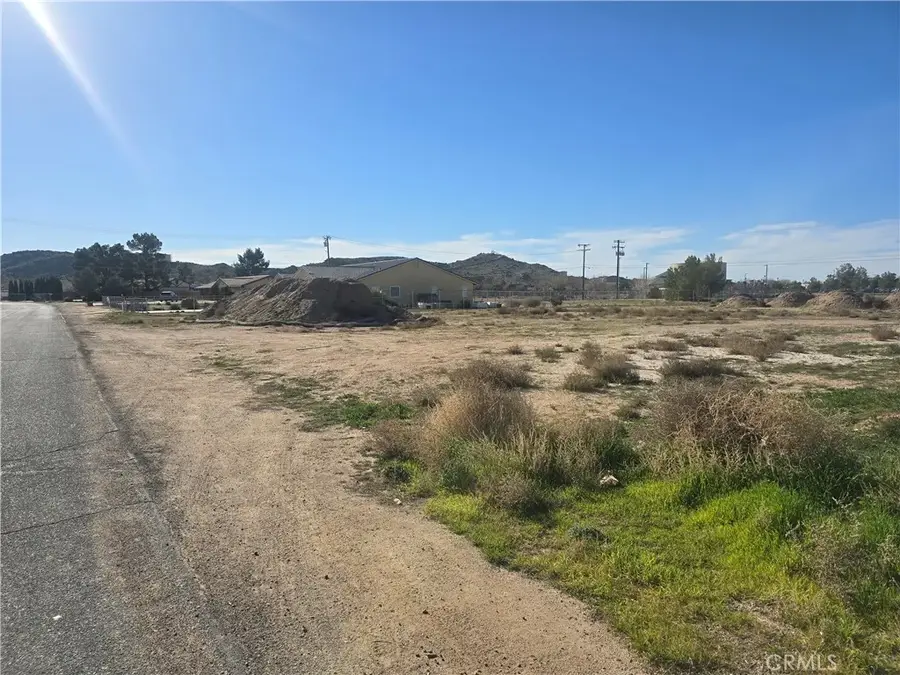 14978 Blackfoot, Apple Valley, CA 92307 - #2