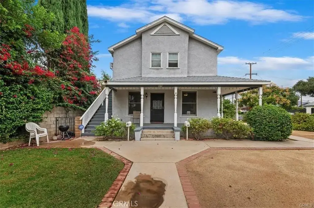 323 E Colton, Redlands, CA 92374 - #1