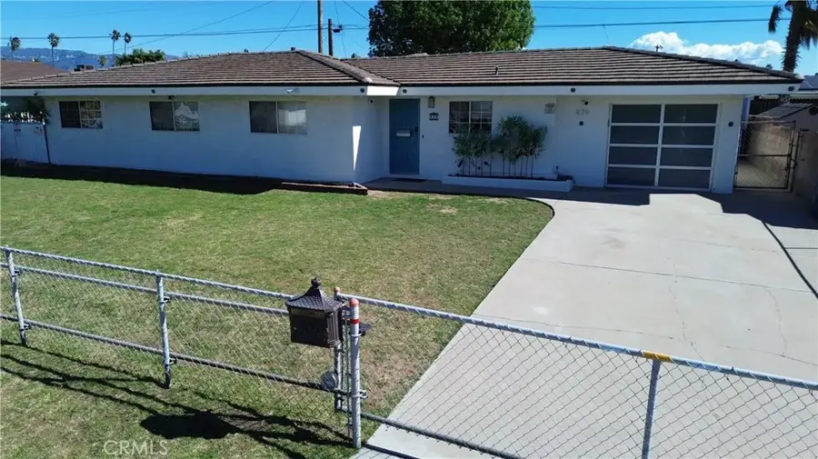 979 N Gardena, Rialto, CA 92376 - #3