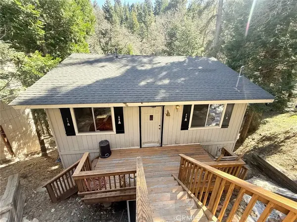 551 Community Drive, Lake Arrowhead, CA 92352