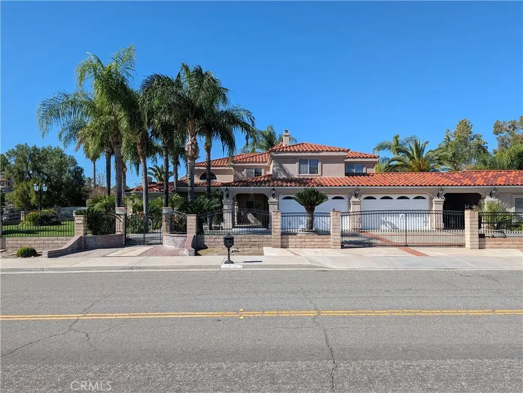 1719 Crystal Ridge Court, Riverside, CA 92506 - #1