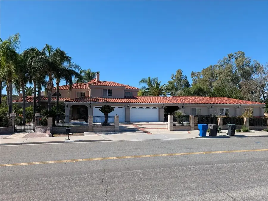 1719 Crystal Ridge Court, Riverside, CA 92506 - #2