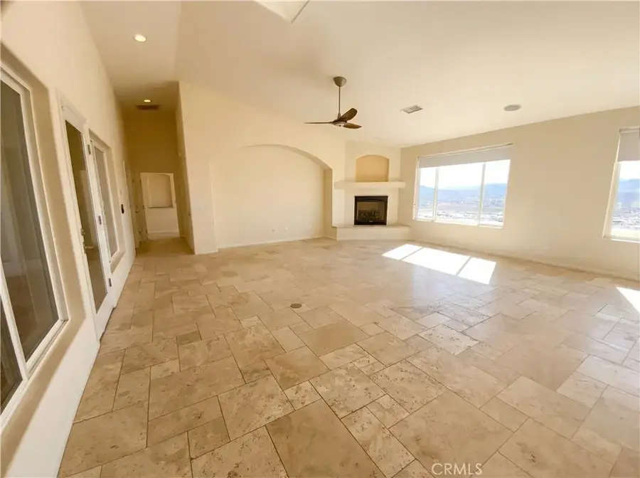 6057 Buena Suerte, Yucca Valley, CA 92284 - #3