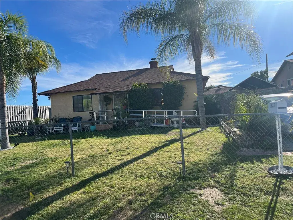 1233 W Lynwood, San Bernardino, CA 92405 - #1